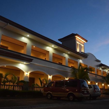 Subic Waterfront Resort And Hotel Zewnętrze zdjęcie