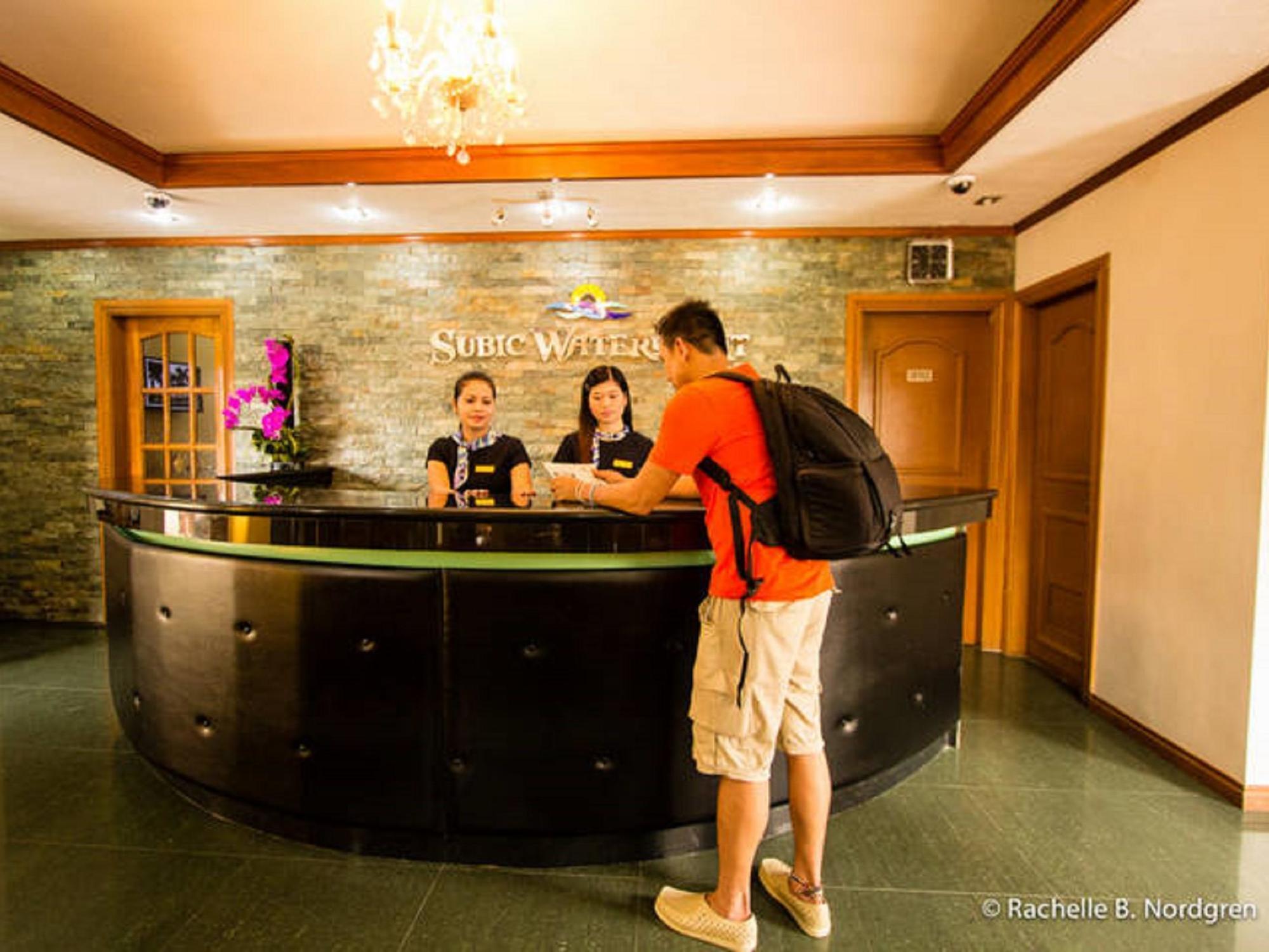 Subic Waterfront Resort And Hotel Zewnętrze zdjęcie